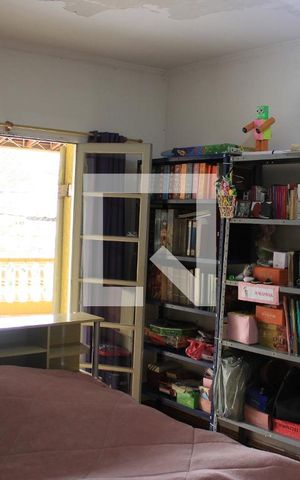 Casa à venda com 243m², 5 quartos e 4 vagasQuarto 3