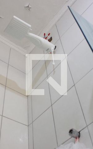 Casa à venda com 243m², 5 quartos e 4 vagasBanheiro 2