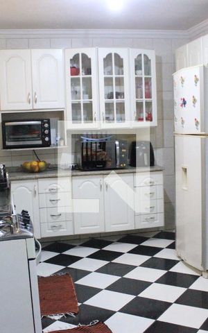 Casa à venda com 243m², 5 quartos e 4 vagasCozinha