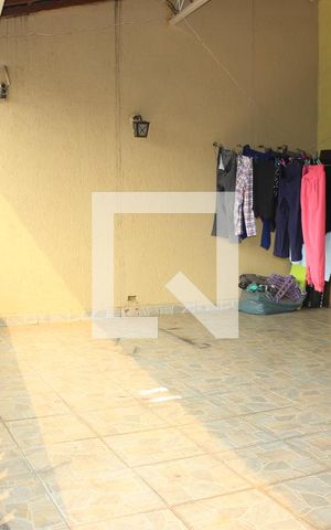 Casa à venda com 243m², 5 quartos e 4 vagasVaranda do quarto 3