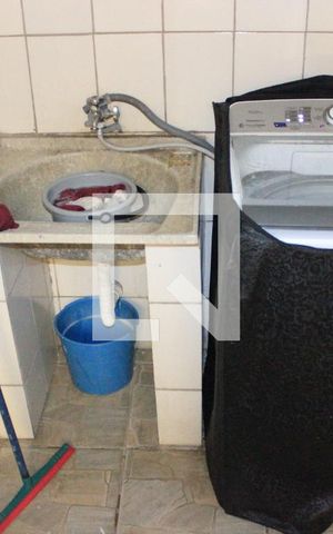 Casa à venda com 243m², 5 quartos e 4 vagasLavanderia