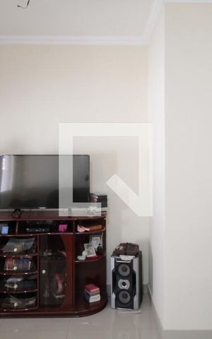 Casa à venda com 60m², 2 quartos e 2 vagasSala