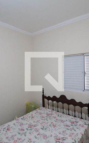Casa à venda com 60m², 2 quartos e 2 vagasQuarto 1