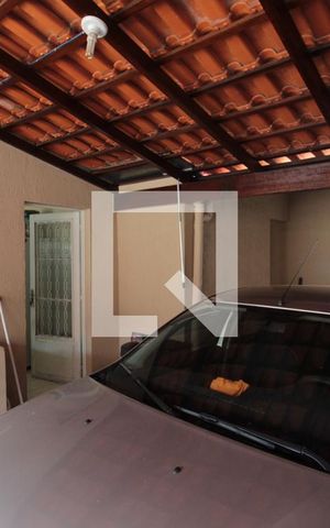 Casa à venda com 60m², 2 quartos e 2 vagasGaragem