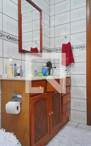Casa à venda com 249m², 3 quartos e 2 vagasBanheiro 2