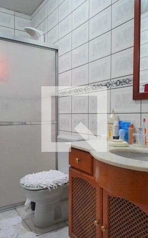 Casa à venda com 249m², 3 quartos e 2 vagasBanheiro 2