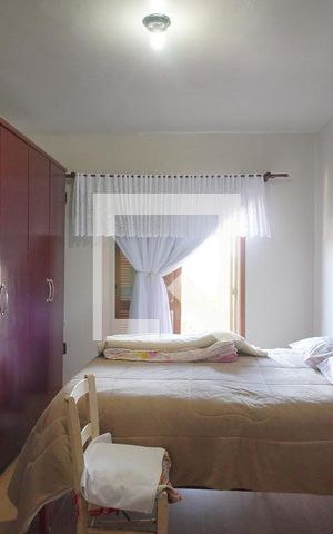 Casa à venda com 249m², 3 quartos e 2 vagasSuíte