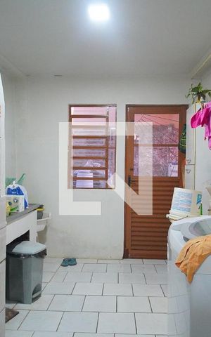 Casa à venda com 249m², 3 quartos e 2 vagasÁrea de Serviço