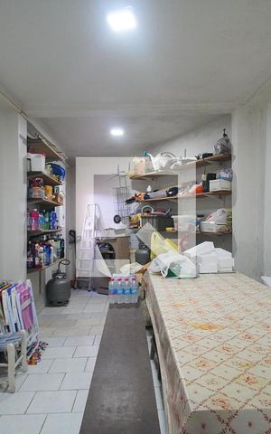 Casa à venda com 249m², 3 quartos e 2 vagasÁrea de Serviço