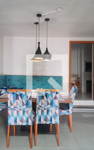 Casa à venda com 249m², 3 quartos e 2 vagasCopa