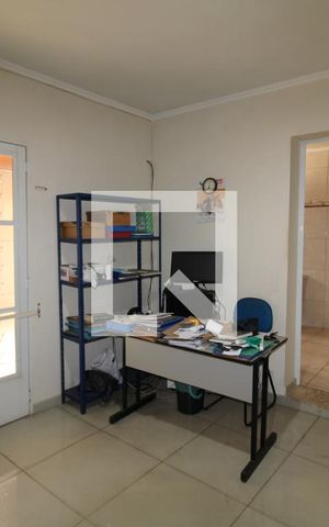 Casa à venda com 130m², 3 quartos e 2 vagasSala
