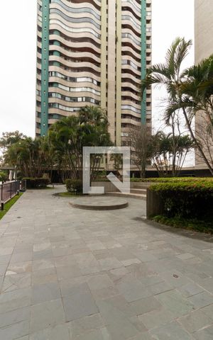 Apartamento para alugar com 160m², 4 quartos e 2 vagas Apartamento para alugar com 160m², 4 quartos e 2 vagasÁrea externa