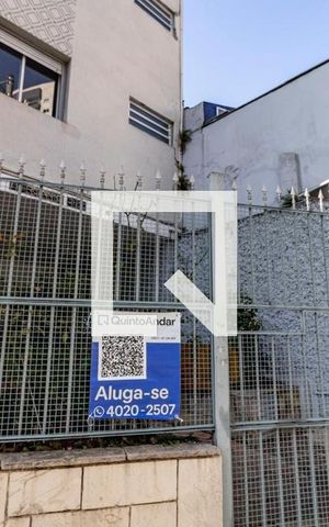 Apartamento à venda com 38m², 1 quarto e sem vaga Apartamento à venda com 38m², 1 quarto e sem vagaEntrada