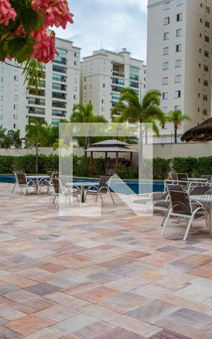 Apartamento para alugar com 132m², 3 quartos e 2 vagasÁREA COMUM - PISCINA