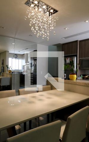 Apartamento à venda com 180m², 3 quartos e 2 vagasSala