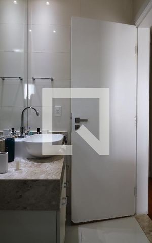 Apartamento à venda com 180m², 3 quartos e 2 vagasBanheiro Social