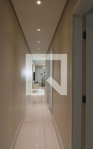 Apartamento à venda com 180m², 3 quartos e 2 vagasCorredor