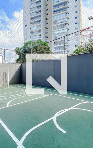 Apartamento à venda com 220m², 2 quartos e 2 vagas Apartamento à venda com 220m², 2 quartos e 2 vagasQuadra