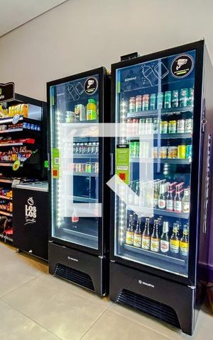 Apartamento à venda com 220m², 2 quartos e 2 vagas Apartamento à venda com 220m², 2 quartos e 2 vagasMini mercado