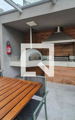 Apartamento à venda com 220m², 2 quartos e 2 vagas Apartamento à venda com 220m², 2 quartos e 2 vagasChurrasqueira