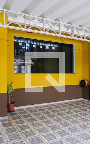 Casa à venda com 180m², 2 quartos e 2 vagasGaragem