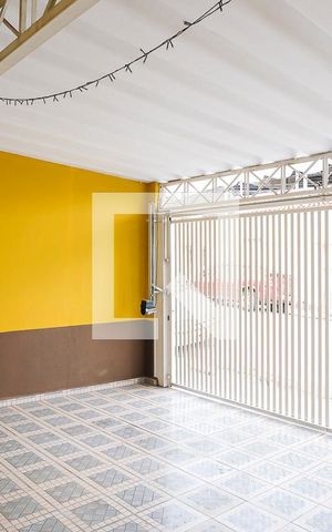 Casa à venda com 180m², 2 quartos e 2 vagasGaragem