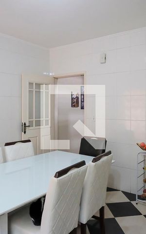 Casa à venda com 180m², 2 quartos e 2 vagasCozinha