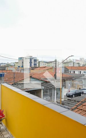 Casa à venda com 180m², 2 quartos e 2 vagasVaranda quarto 1