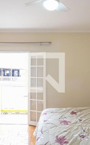 Casa à venda com 180m², 2 quartos e 2 vagasQuarto 1