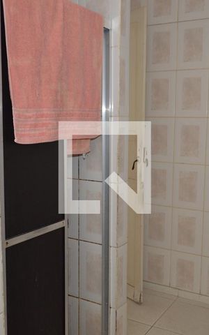 Casa à venda com 90m², 3 quartos e 1 vagaBanheiro