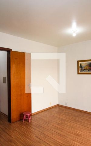 Casa à venda com 140m², 4 quartos e 2 vagas Casa à venda com 140m², 4 quartos e 2 vagasQuarto 1