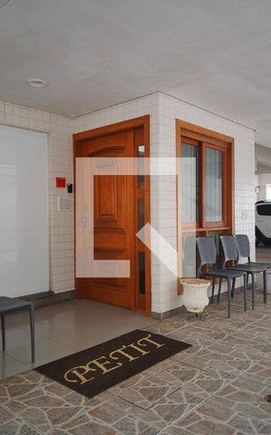 Apartamento à venda com 108m², 2 quartos e sem vagaHall de Entrada