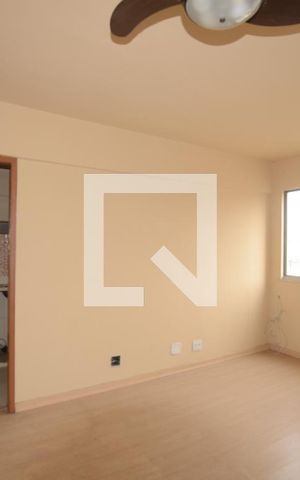 Apartamento para alugar com 50m², 2 quartos e 1 vagaSala