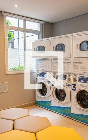 Apartamento para alugar com 36m², 2 quartos e 2 vagas Apartamento para alugar com 36m², 2 quartos e 2 vagasÁrea comum - Lavanderia