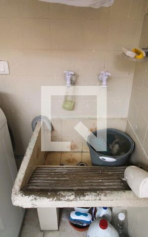 Casa à venda com 200m², 3 quartos e 3 vagasÁrea de Serviço