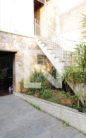 Casa à venda com 200m², 3 quartos e 3 vagasGaragem