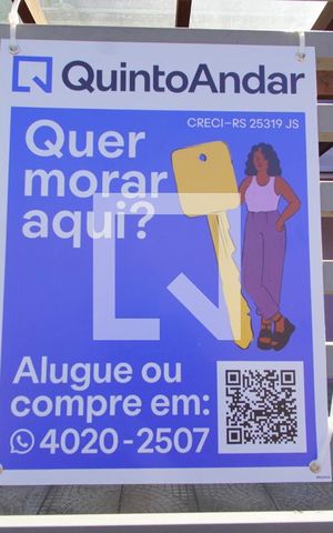 Casa à venda com 218m², 3 quartos e 2 vagasPlaca