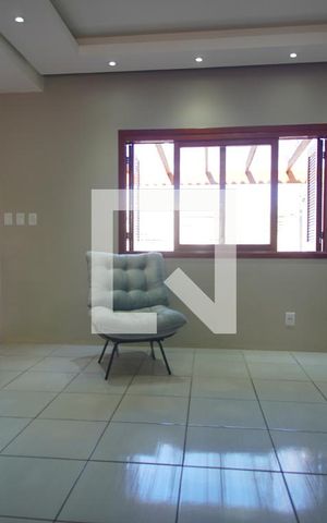 Casa à venda com 218m², 3 quartos e 2 vagasSala