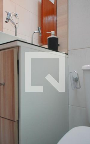 Casa à venda com 218m², 3 quartos e 2 vagasBanheiro Corredor
