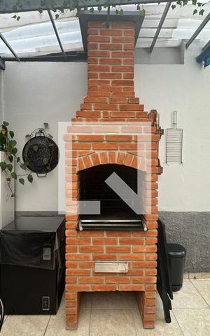 Casa à venda com 130m², 3 quartos e 2 vagasÁrea externa - Churrasqueira