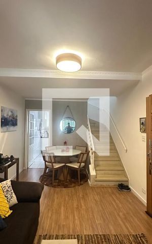 Casa à venda com 130m², 3 quartos e 2 vagasSala