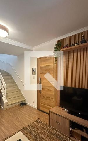 Casa à venda com 130m², 3 quartos e 2 vagasSala
