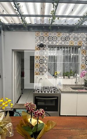 Casa à venda com 130m², 3 quartos e 2 vagasÁrea externa