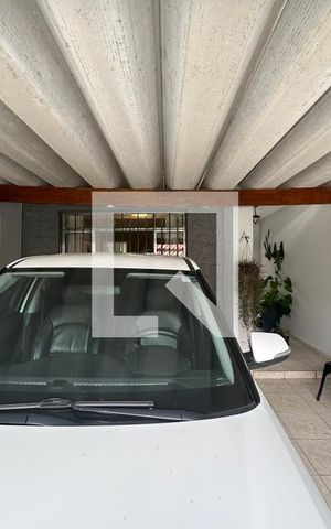 Casa à venda com 130m², 3 quartos e 2 vagasGaragem