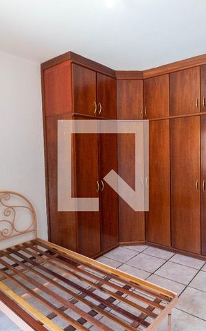 Casa à venda com 250m², 5 quartos e 4 vagas Casa à venda com 250m², 5 quartos e 4 vagasQuarto 3