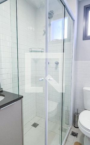 Studio à venda com 31m², 1 quarto e 1 vaga Studio à venda com 31m², 1 quarto e 1 vagaBanheiro