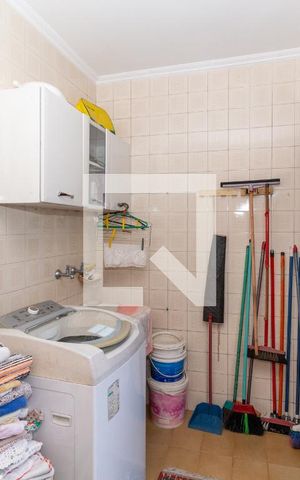 Casa para alugar com 400m², 3 quartos e 4 vagasÁrea de Serviço