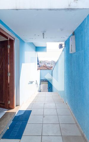 Casa para alugar com 400m², 3 quartos e 4 vagasCorredor Externo