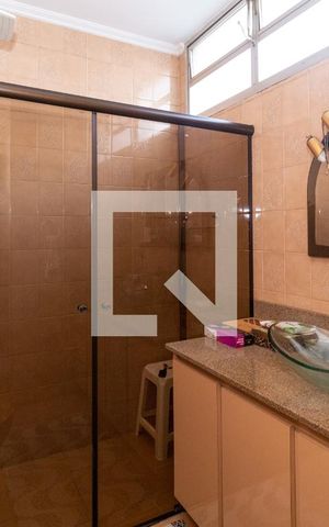 Casa para alugar com 400m², 3 quartos e 4 vagasBanheiro da Suíte