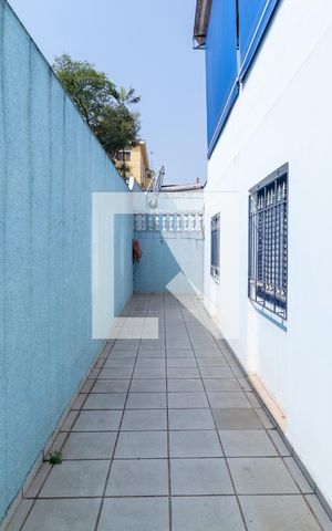 Casa para alugar com 400m², 3 quartos e 4 vagasCorredor Externo